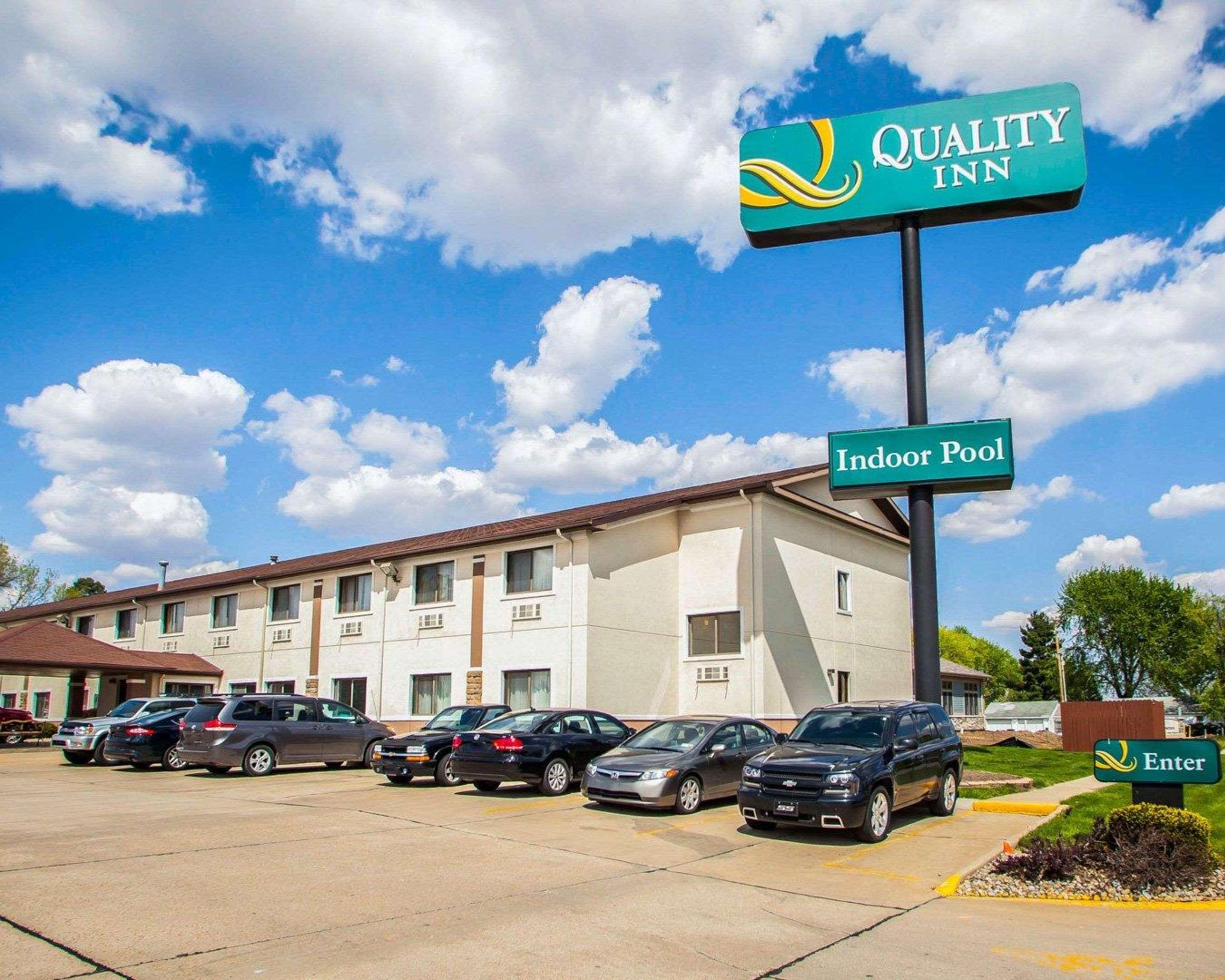 Quality Inn Near I-72 And Hwy 51 Forsyth Eksteriør billede