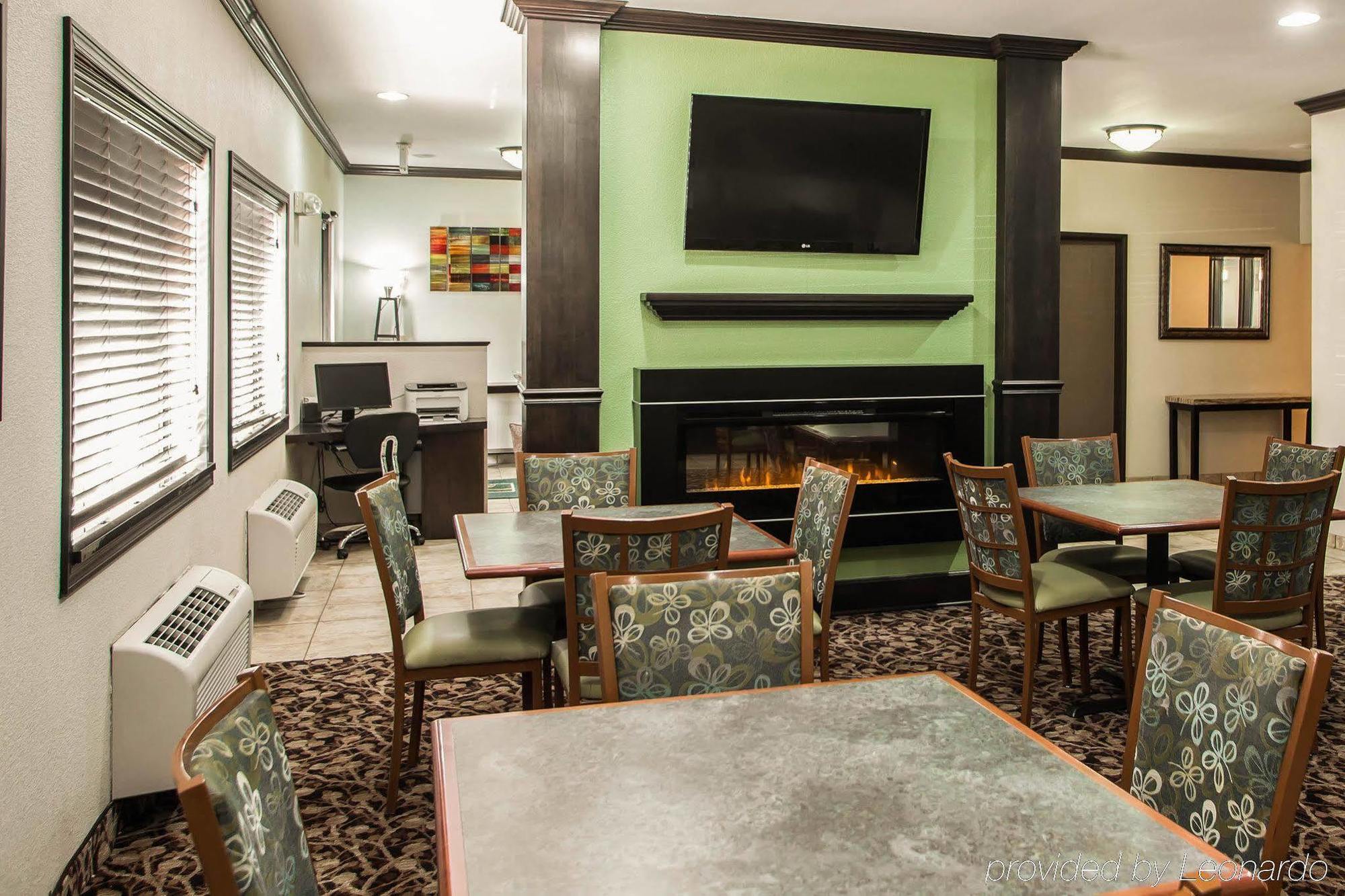 Quality Inn Near I-72 And Hwy 51 Forsyth Eksteriør billede