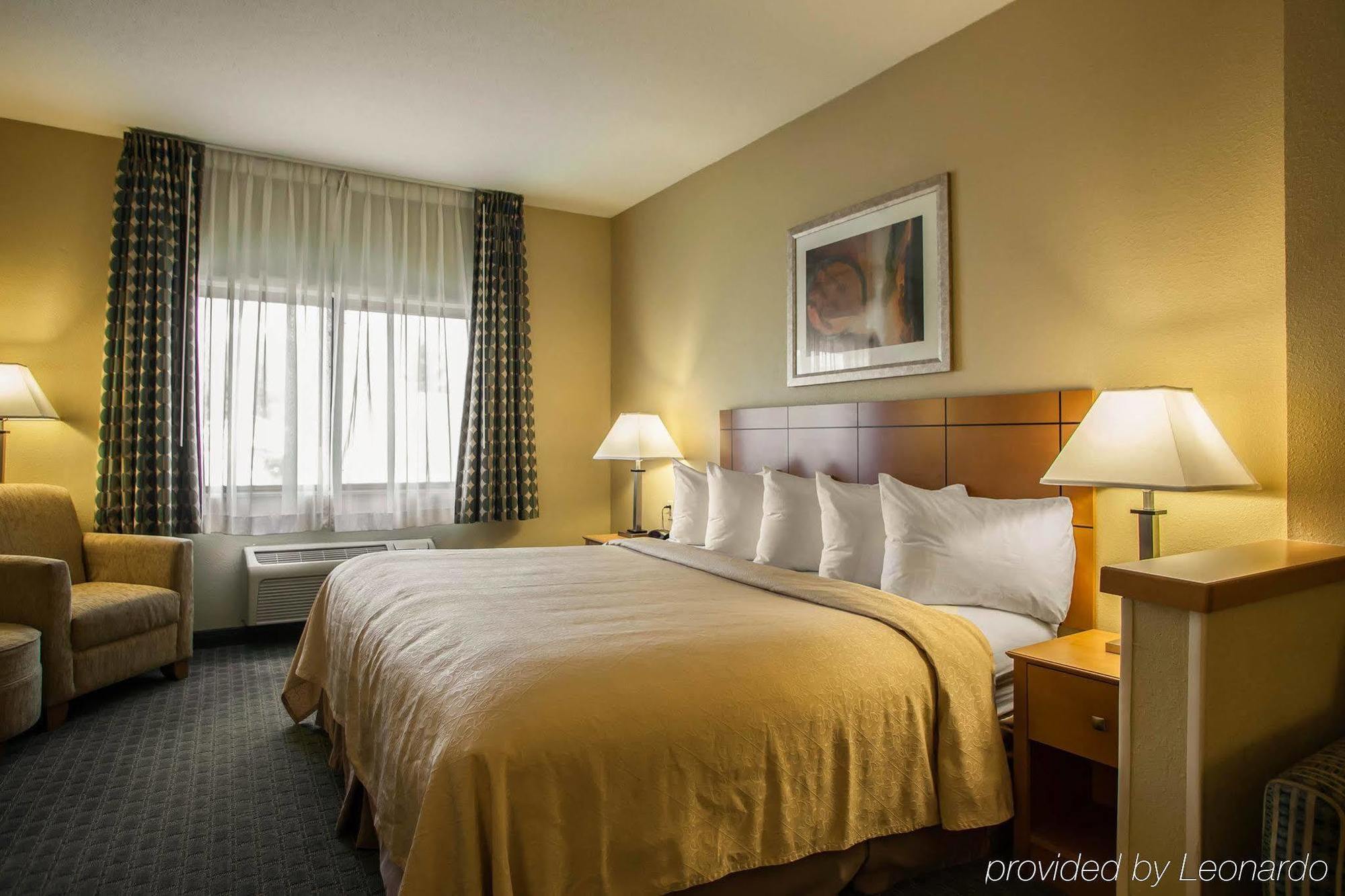 Quality Inn Near I-72 And Hwy 51 Forsyth Eksteriør billede